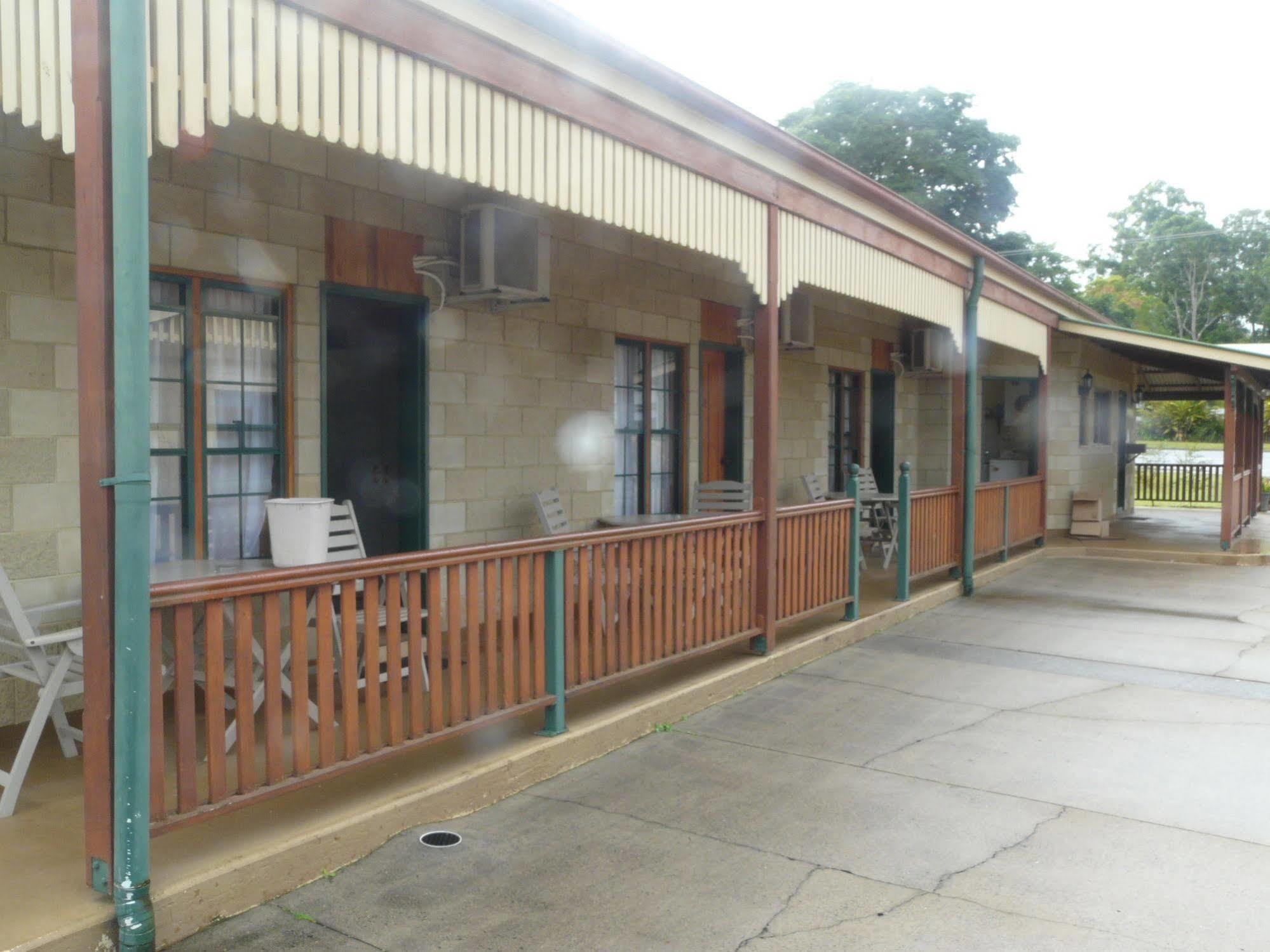 Curtain Fig Motel Yungaburra Extérieur photo